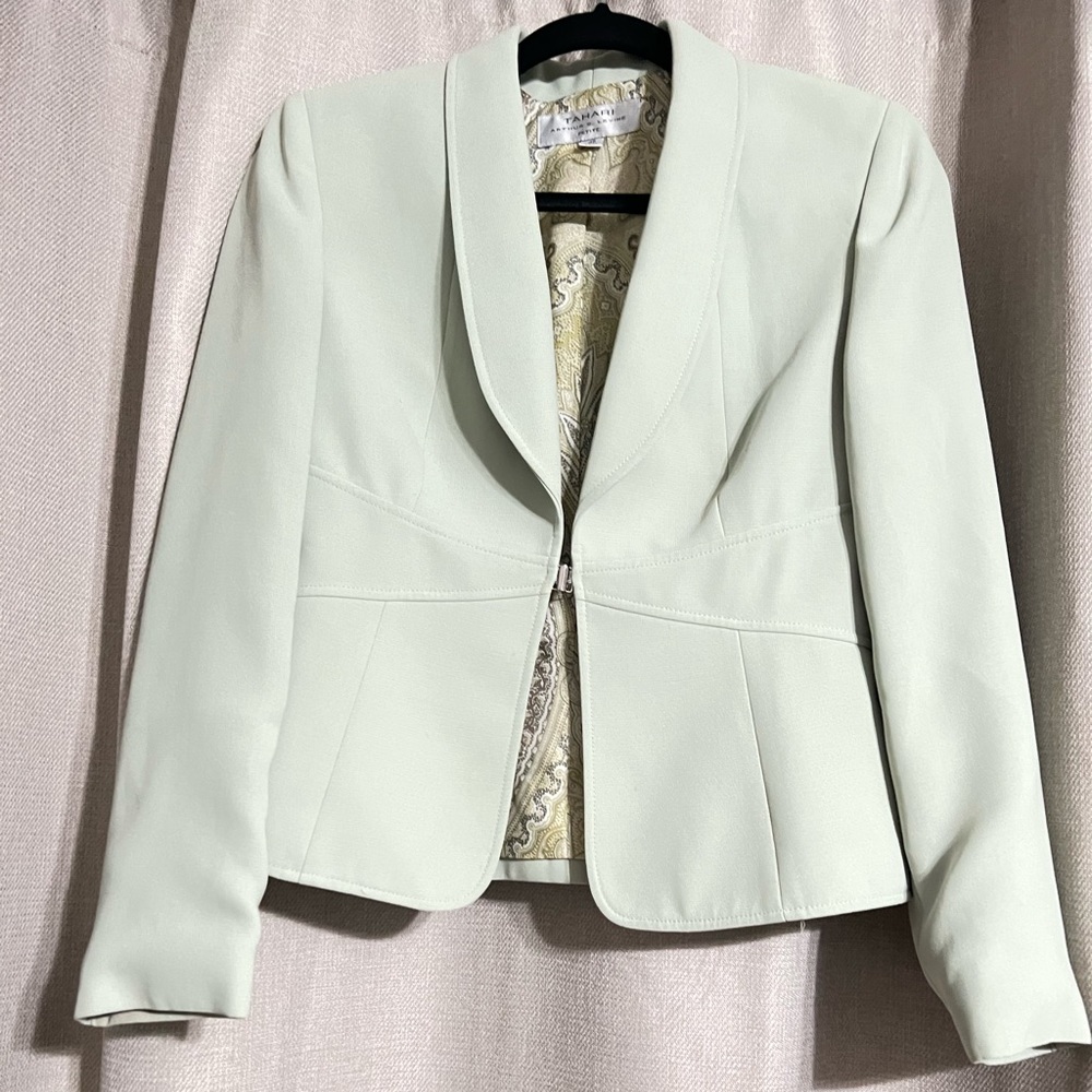 Tahari mint green skirt suit